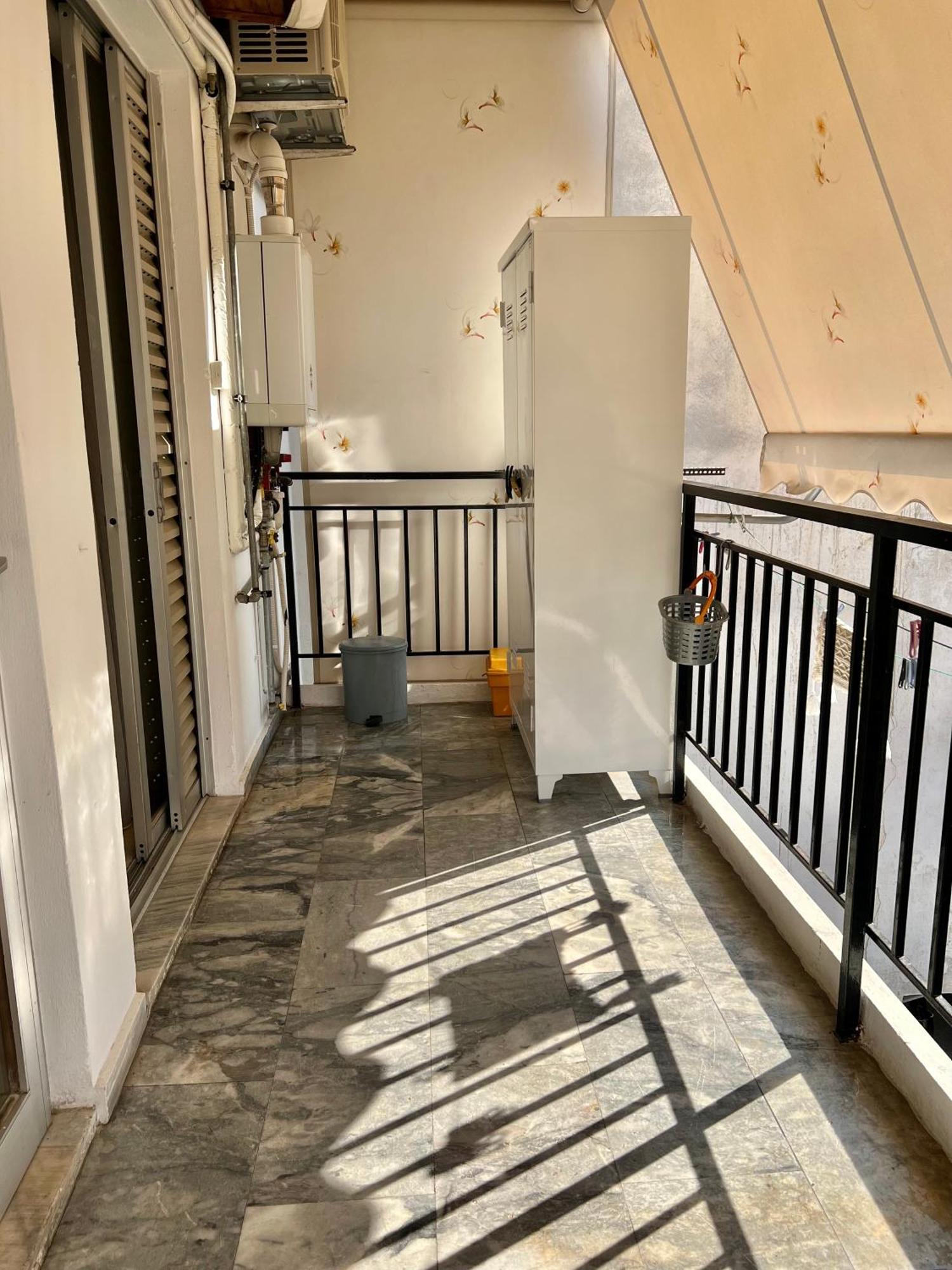 Mamour Apartment In アテネ エクステリア 写真
