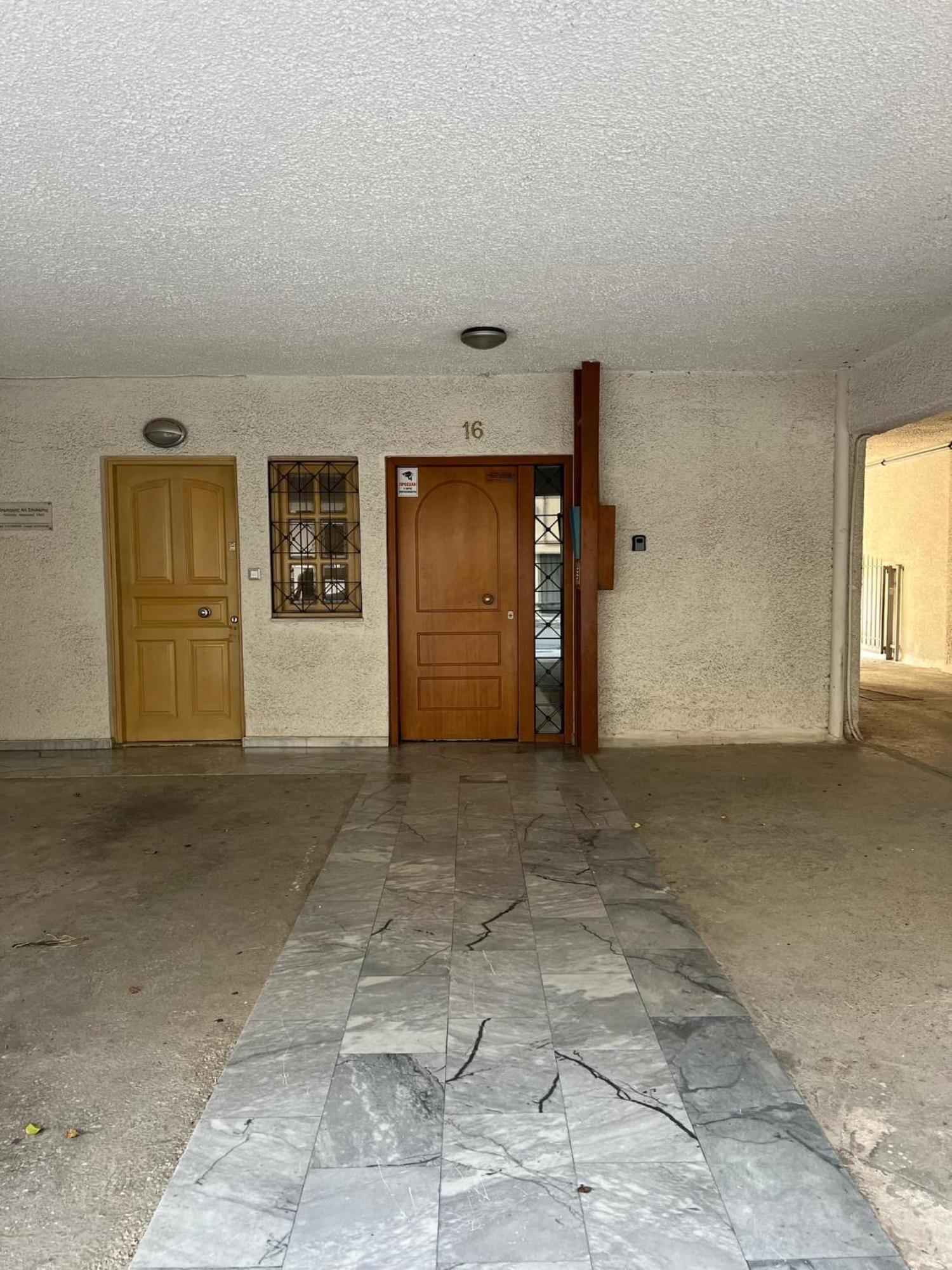 Mamour Apartment In アテネ エクステリア 写真